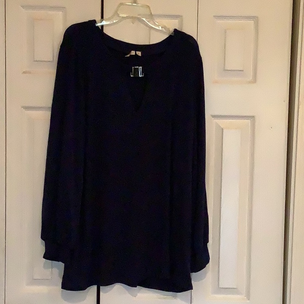 Elegant Navy Women's Top 3x